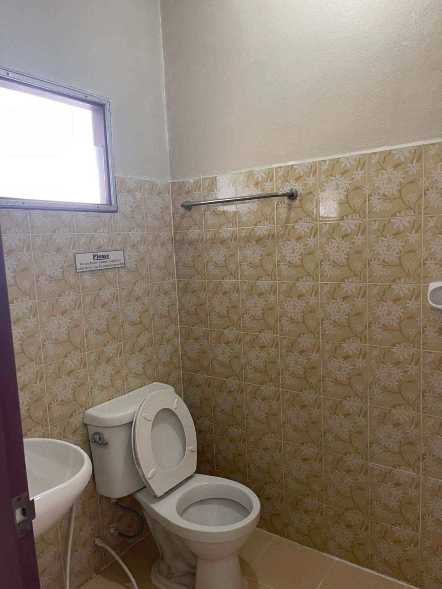 Jj Guesthouse Chiang Mai Exteriör bild